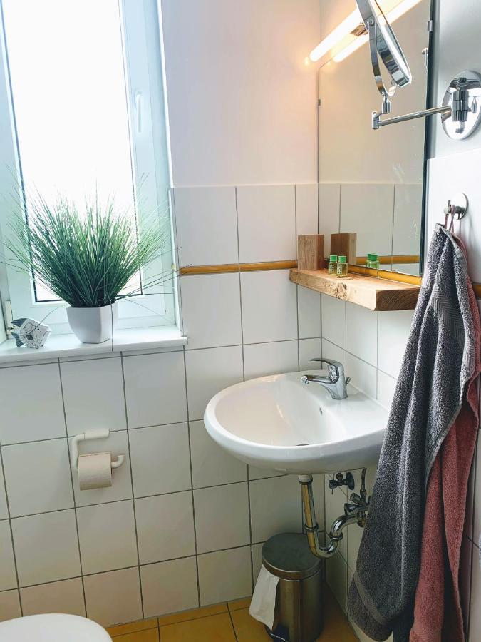 Inselquartett - Fewo Hiddensee Apartment Wiek auf Rugen Bagian luar foto