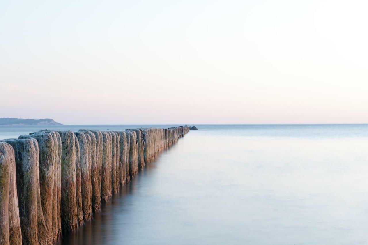 Inselquartett - Fewo Hiddensee Apartment Wiek auf Rugen Bagian luar foto